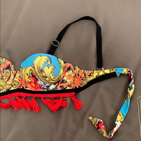 Sassy tassel swim top - Picture 3 of 4